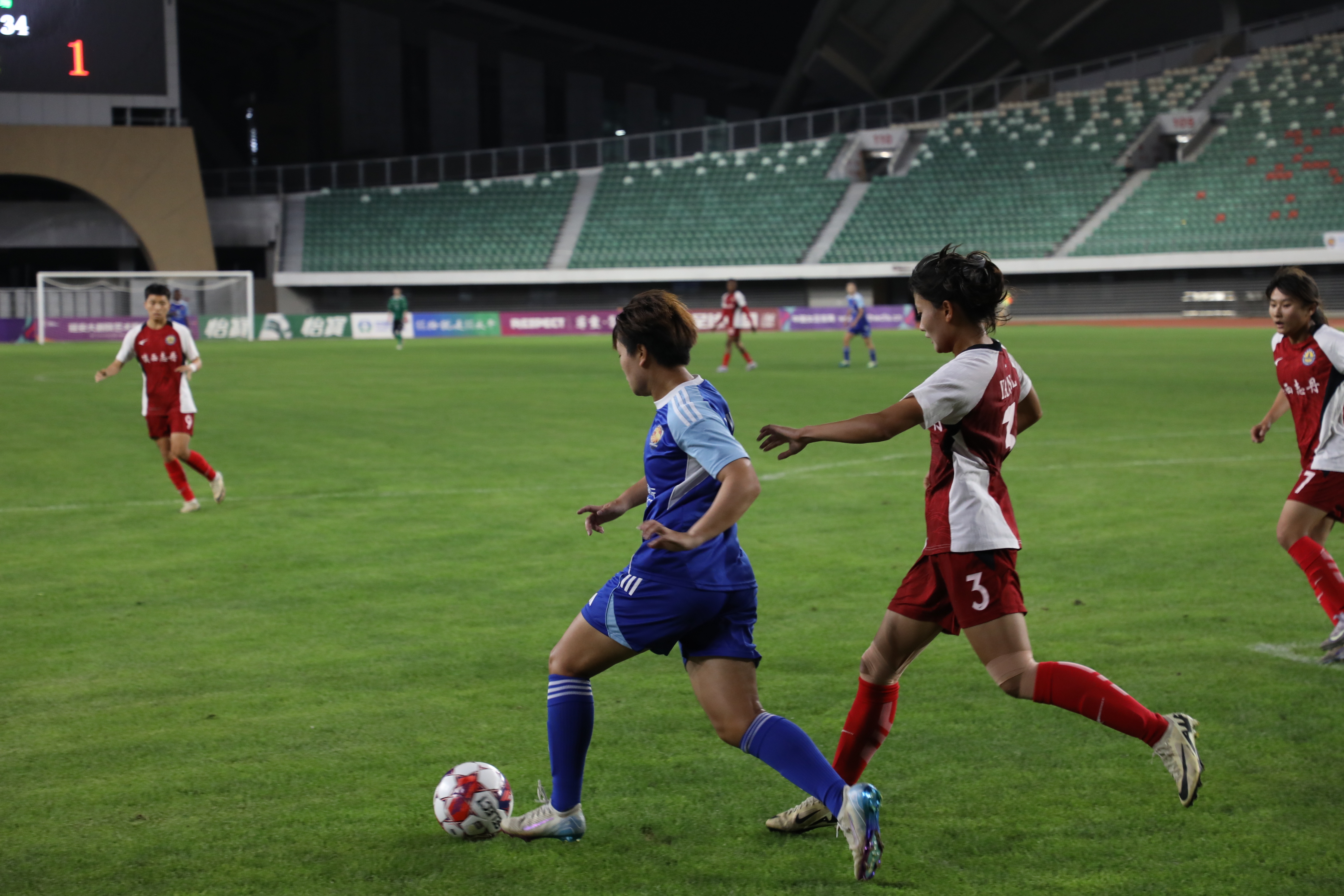 宁夏女足球队备战比赛，扎实训练提升整体实力(2020宁夏足球协会网站)