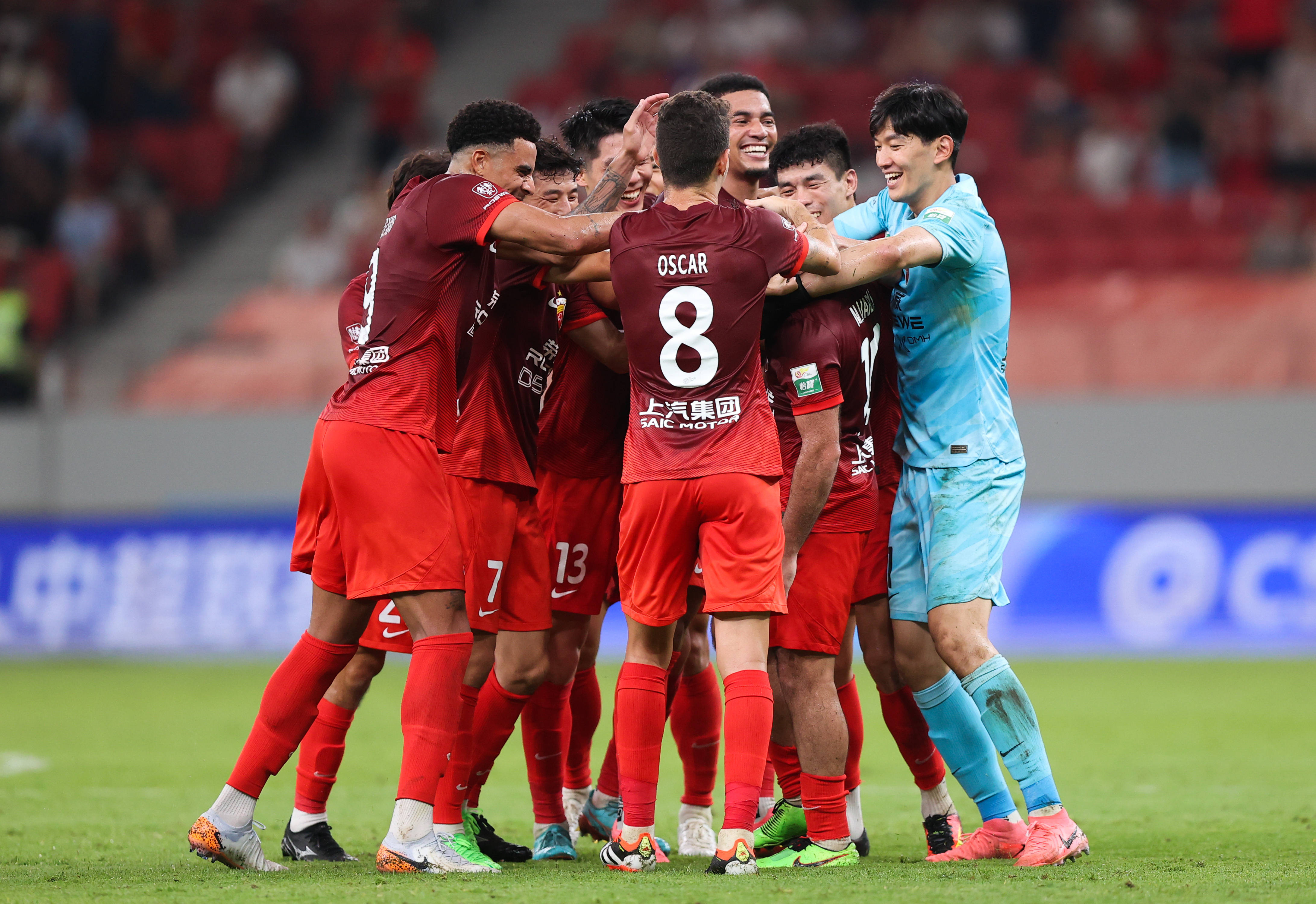 国内中超联赛收视率攀升,球迷热情高涨的原因